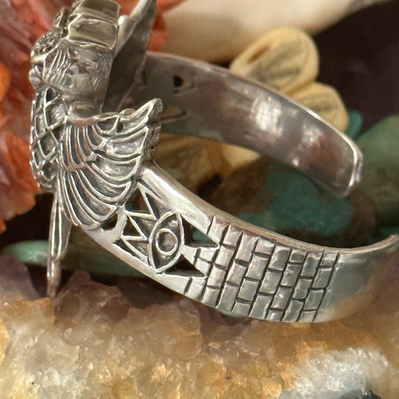 Sterling silver thunderbird Eagle sterling silver cuff - Picture 6 of 8